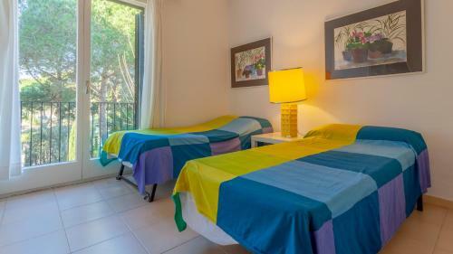 Calella de Palafrugell Holiday Home Sleeps 6