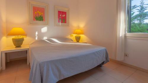 Calella de Palafrugell Holiday Home Sleeps 6