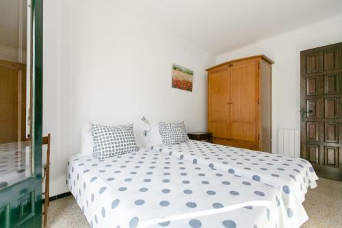 Calella de Palafrugell Apartment Sleeps 7