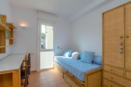 Calella de Palafrugell Apartment Sleeps 5 With Pool