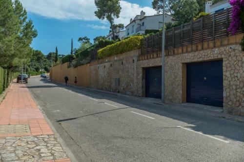 L-3 Calella de Palafrugell 5/ 6 Pax