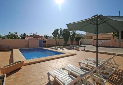 Calpe Villa Sleeps 11 With Pool Air Con And Wifi