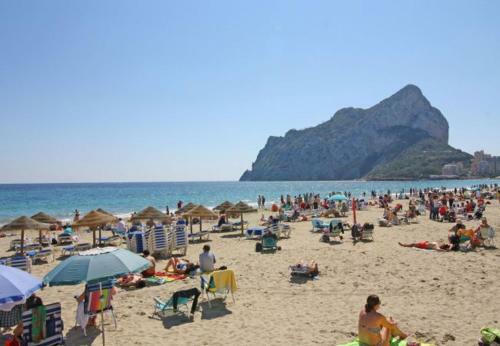 Calpe Apartment Sleeps 5 With Pool Air Con And Wifi