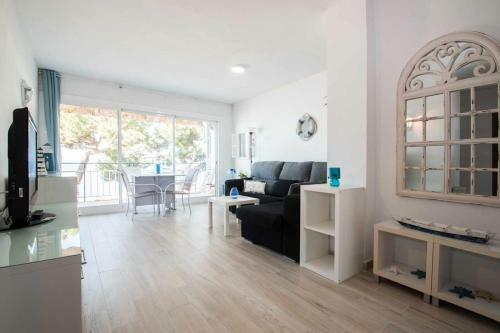Rodalera Apartment Beach Sea Views With Pool