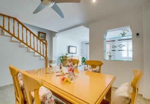 Can Picafort Holiday Home Sleeps 5 With Wifi