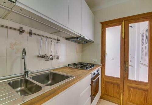 Can Picafort Apartment Sleeps 6 With Air Con And Wifi