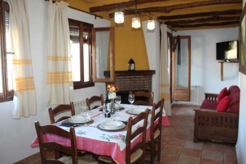 Apartamentos Rurales Rosendo: La Canela