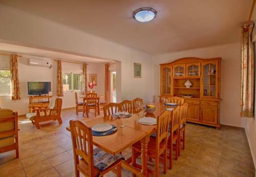 Casas de Torrat Villa Sleeps 11 Pool Air Con Wifi