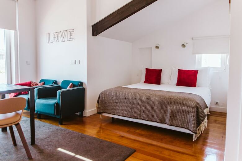 54 Santa Catarina Apartments