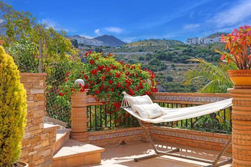 Frigiliana Villa Sleeps 6 Pool Air Con Wifi
