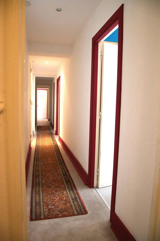 Hostal Sunny Lisbon - Guest House And Residence