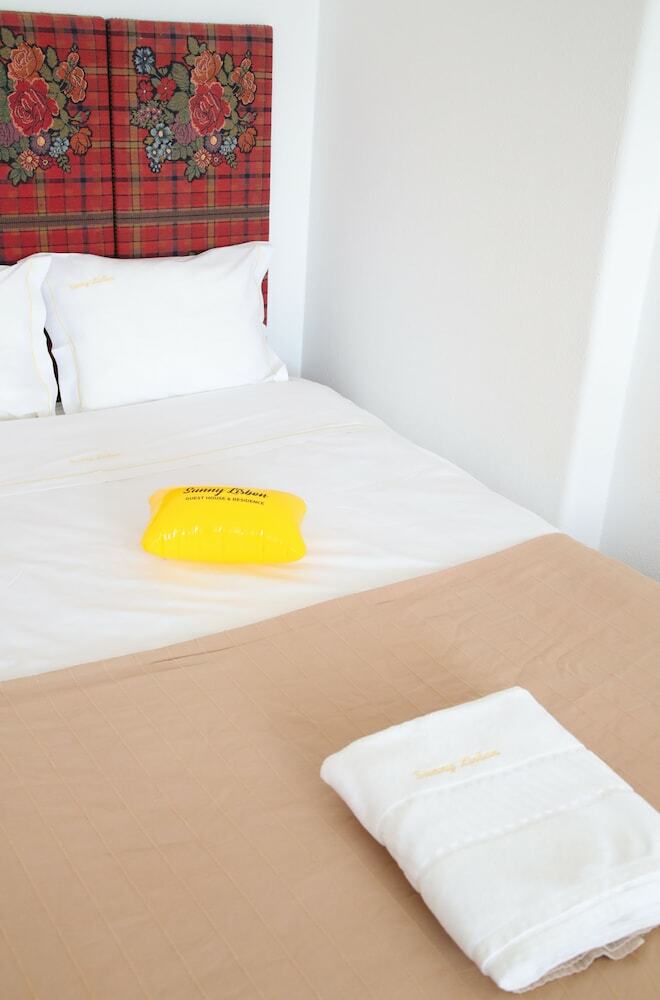Hostal Sunny Lisbon - Guest House And Residence