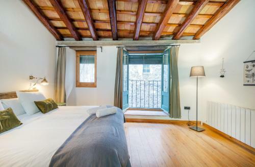 Sleep & Stay - Arab Baths Atico Apartment W/ Balcony