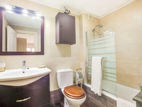 Charming Apartment In Gij�n Near Seabeach