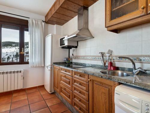 Charming Apartment In Gudar With Heating