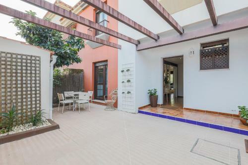 Fant�stica Casa-piscina Comunitaria Y Jard�n 8px