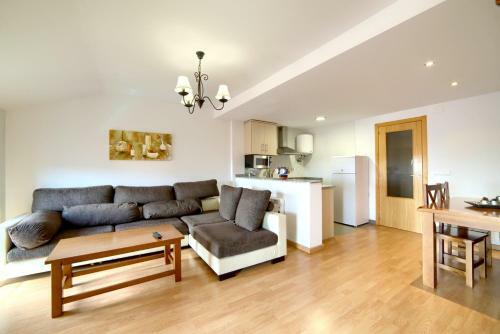 Apartment With One Bedroom In Gudar With Wifi