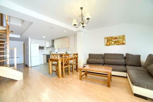 Apartment With One Bedroom In Gudar With Wifi