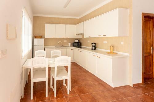 Wide Views Apartments & Villas Lanzarote