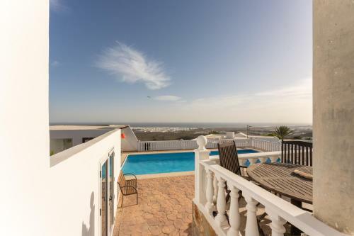 Wide Views Apartments & Villas Lanzarote