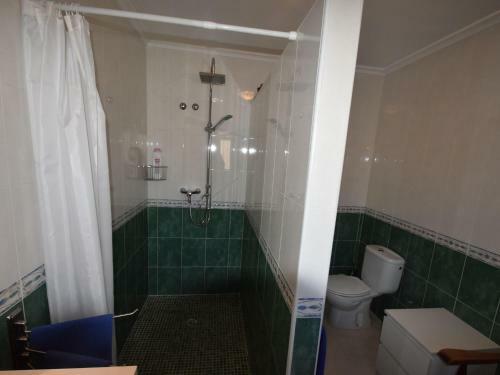 Comfortable Holiday Home With Swimming Pool In Valencia