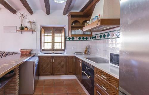 Eight-bedroom Holiday Home In Iznajar