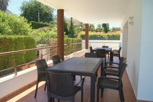 0001 Villa Mahon