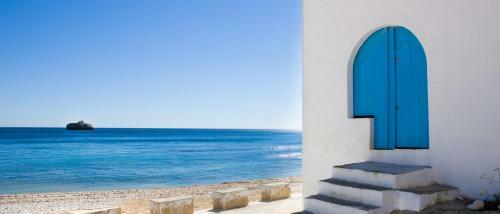 0001 Villa Mahon