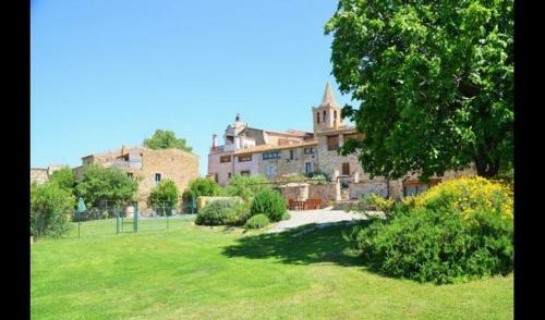 Villa In La Bisbal Sleeps 4 Includes Swimming Pool 8