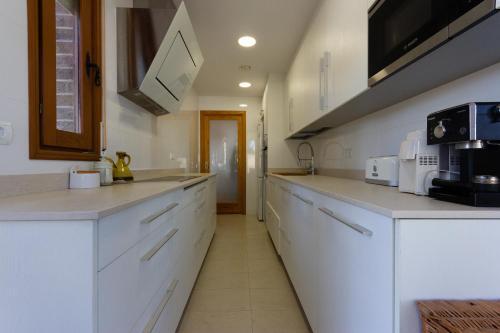 Villa A Estrenar Gran Casa Y Piscina Torrente