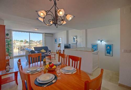 La Canuta Apartment Sleeps 5 Pool Air Con