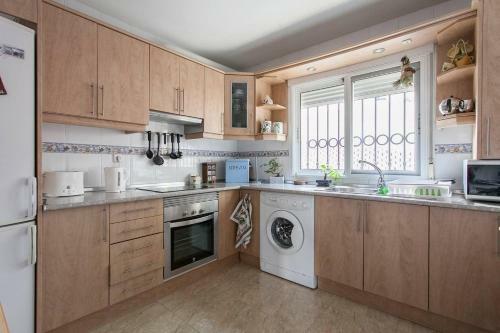Lovely 3-bed House In La Nucia