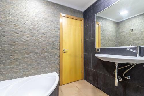 Apartamento Flatguest Guest On Board + 3bdr + Urban + Wifi