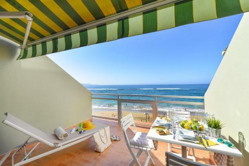 Beachfront Apartment Las Canteras Lm52yy