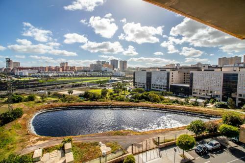 Apartamento Flatguest Ramblas Golf 6c - Parking + Pool + Gym