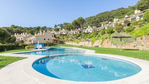 Villa Calella de Palafrugell Apartment Sleeps 6