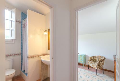 Lloret de Mar Villa Sleeps 6 With Pool And Free Wifi