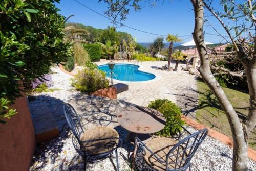 Lloret de Mar Villa Sleeps 10 Pool Air Con Wifi