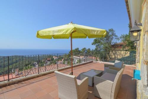 Lloret de Mar Villa Sleeps 10 Pool Air Con Wifi