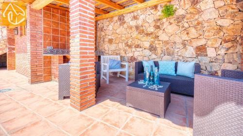 Lloret de Mar Villa Sleeps 12 Pool Air Con Wifi