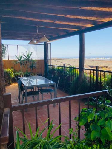 Immaculate 3-bed House With A Sea View In Macher