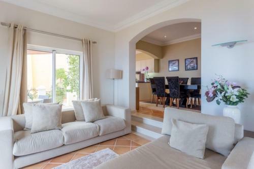 Balancal Apartments