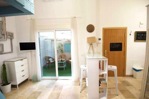Apartment With One Bedroom In Malaga With Wifi