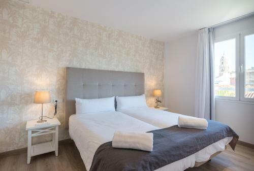Urbe10 Premium Atarazanas 4 Bedrooms Apartment