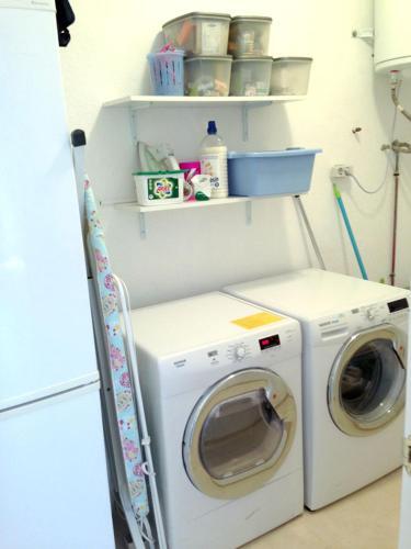 Malaga Villa Sleeps 10 With Pool And Air Con