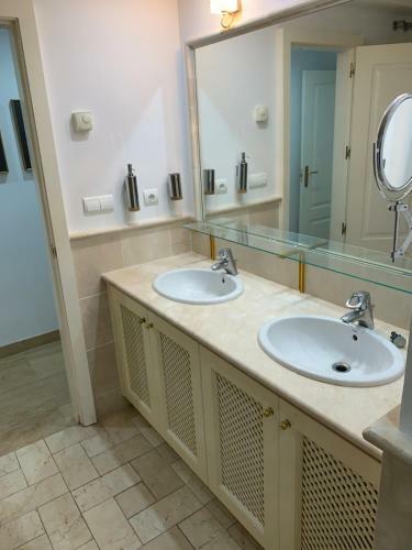 Apartamento Travel And Holidays Marbella Rio Real