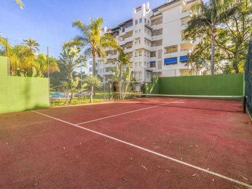 Apartamento de 2 Dormitorios En Medina Garden