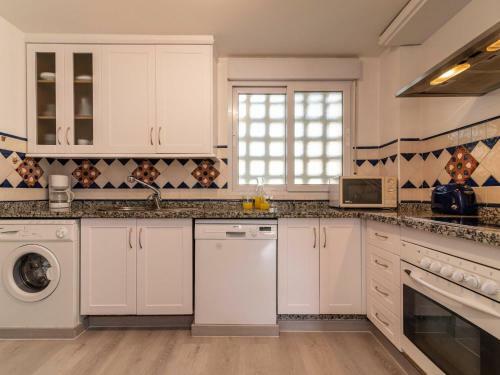 Apartamento Puente Romano Modern Flat, Best Location In Town