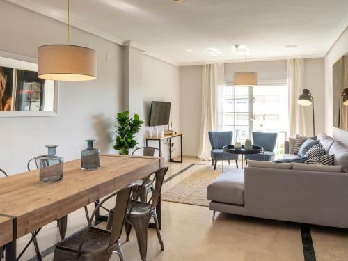 Apartamento Puente Romano Modern Flat, Best Location In Town