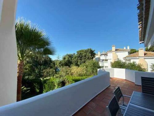 Luxury Apartm Brand Newswimming Poolgolf Beach